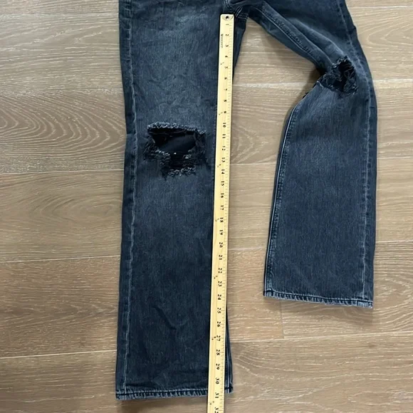 American Eagle 90’s Boot Cut Women's Distressed Black Jeans size 2